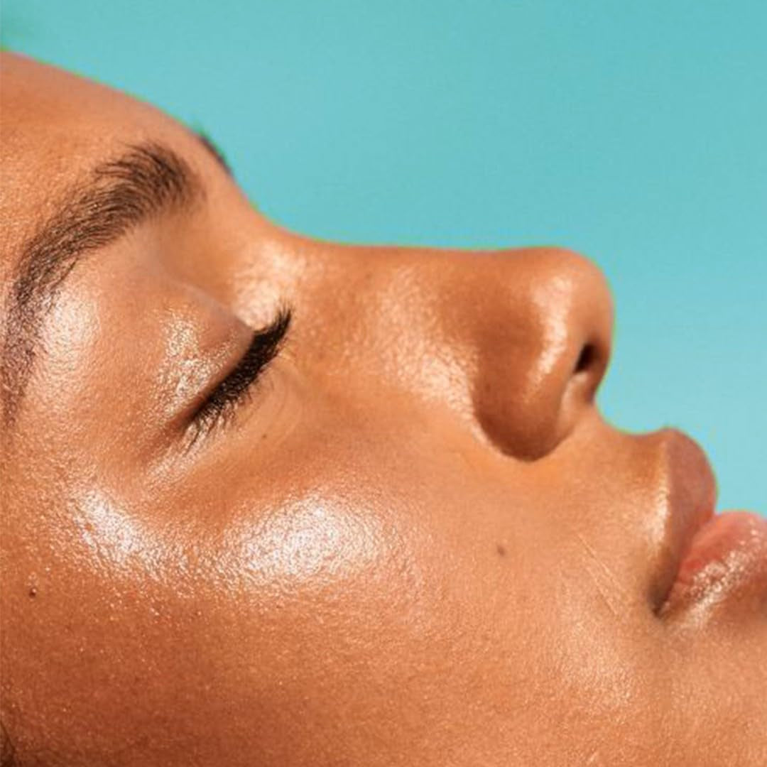 Selbstbräunender Sprühnebel Für Gesicht Mit Probiotika, Pflanzliches DHA & Aloe Vera – Sunlight Uptan  – Natürliche & Leuchtende Bräunung – Streifenfrei – Geruchlos – Für Alle Hauttypen