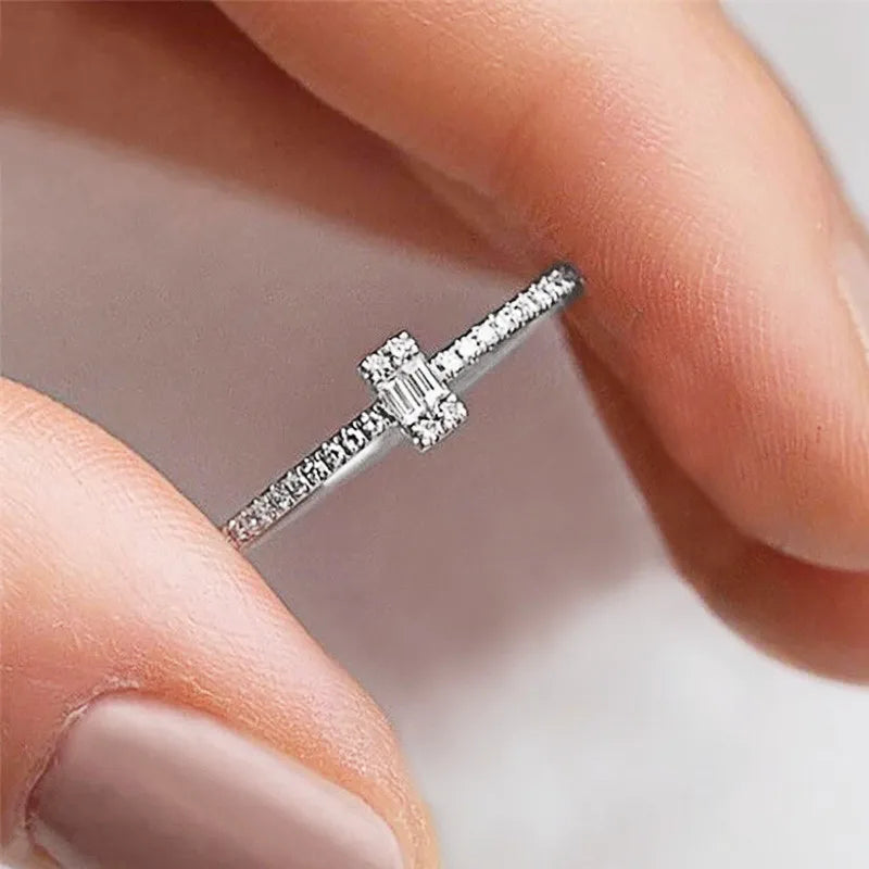 2021 New Trend Thin Rings for Women Silver Color/Rose Gold Color Statement Ring Wedding Engagement Jewelry Drop Shipping
