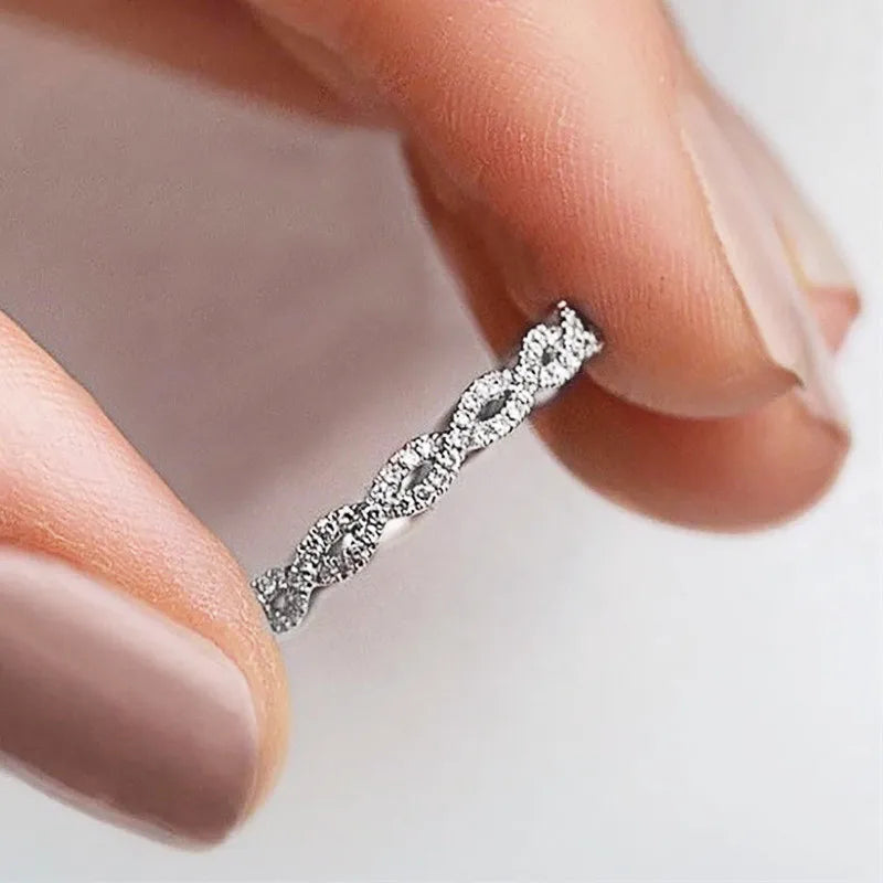 2021 New Trend Thin Rings for Women Silver Color/Rose Gold Color Statement Ring Wedding Engagement Jewelry Drop Shipping