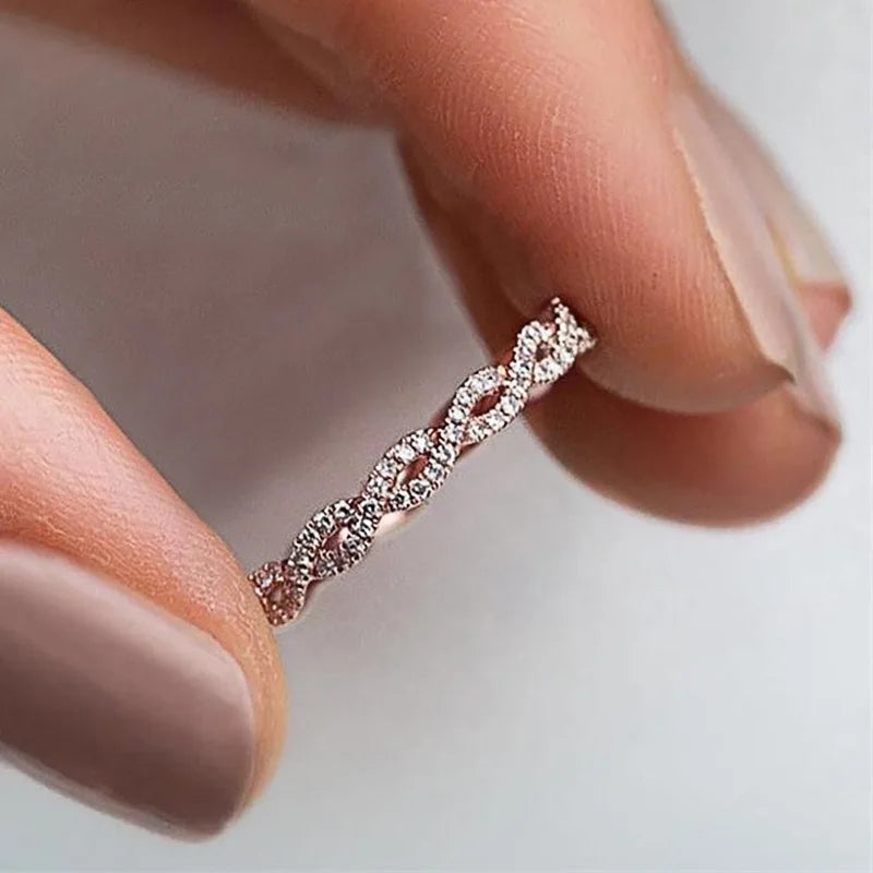 2021 New Trend Thin Rings for Women Silver Color/Rose Gold Color Statement Ring Wedding Engagement Jewelry Drop Shipping